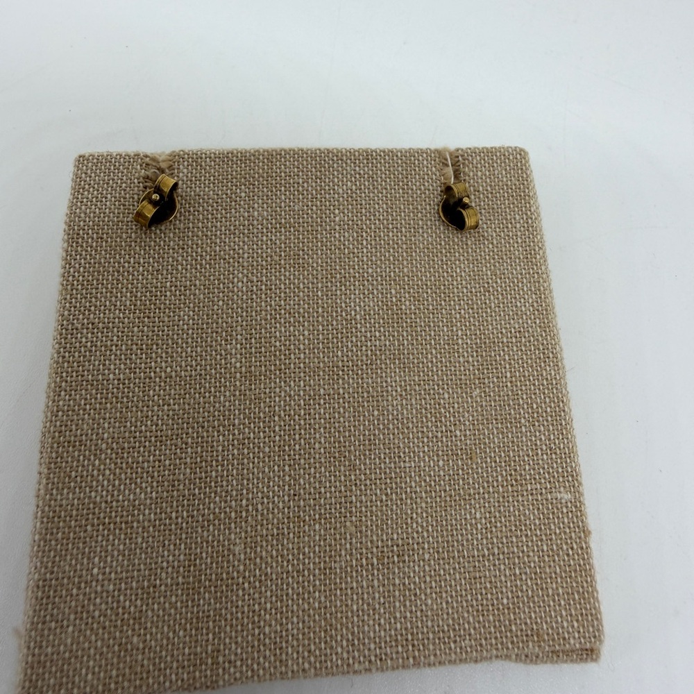 Authentic Gucci GG drop earring - Picture 3 of 3